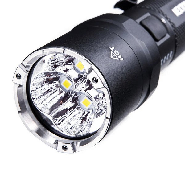 P91 - Lampe Torche Tactique - 5000 Lumens