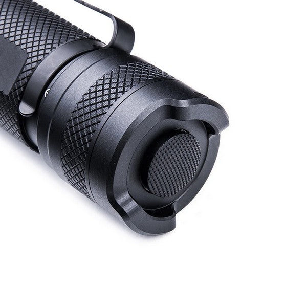 P91 - Lampe Torche Tactique - 5000 Lumens