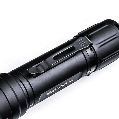 T20L - Lampe Torche Laser - 900 Lumens rechargeable - Portée 2000 mètres