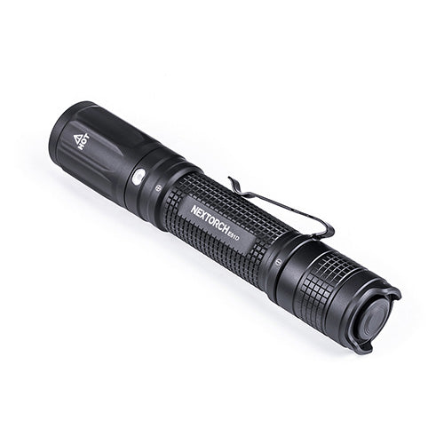 E51D - Lampe torche tactique 2100 Lumens - rechargeable USB-C
