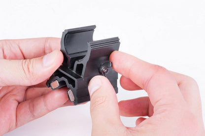 RM87 - Support magnétique fusil pour lampe