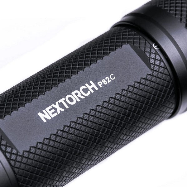 P82C - Lampe torche longue portée - 2200 Lumens