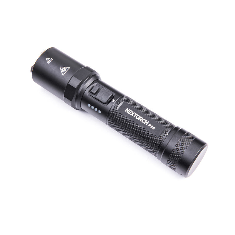 P09 - Lampe tactique 2000 lumens 4 sources blanc, UV, rouge et bleu